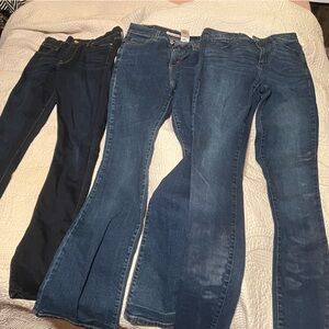 Lot of 3 pairs of womens jeans 6L 28 Levi’s universal Seven